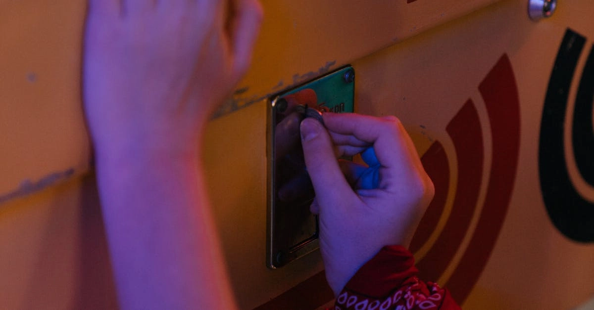 Great Rhino Deluxe слот игра с носорогами и африканской тематикой